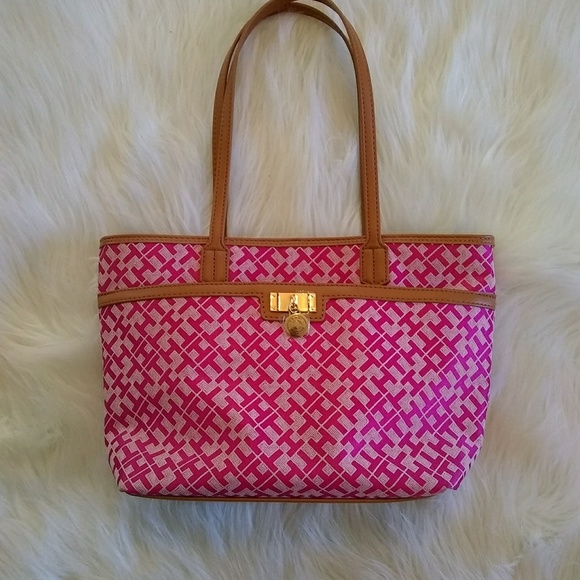 Tommy Hilfiger Handbags - Tommy Hilfiger Handbag